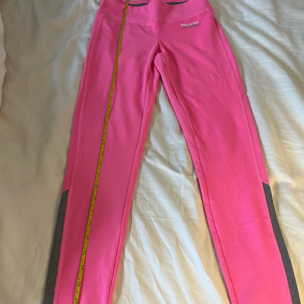 Pink hollister Small